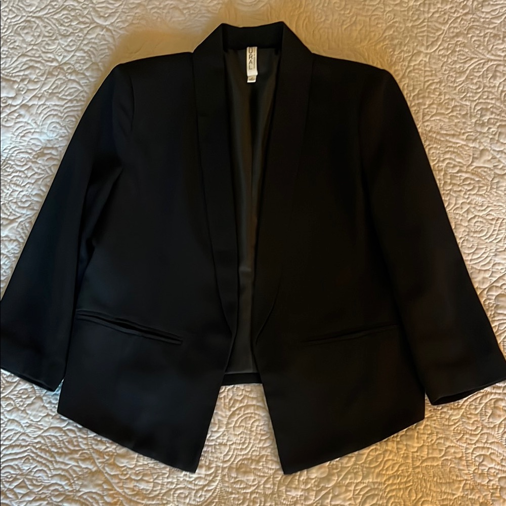 Elegant Black Women's Blazer